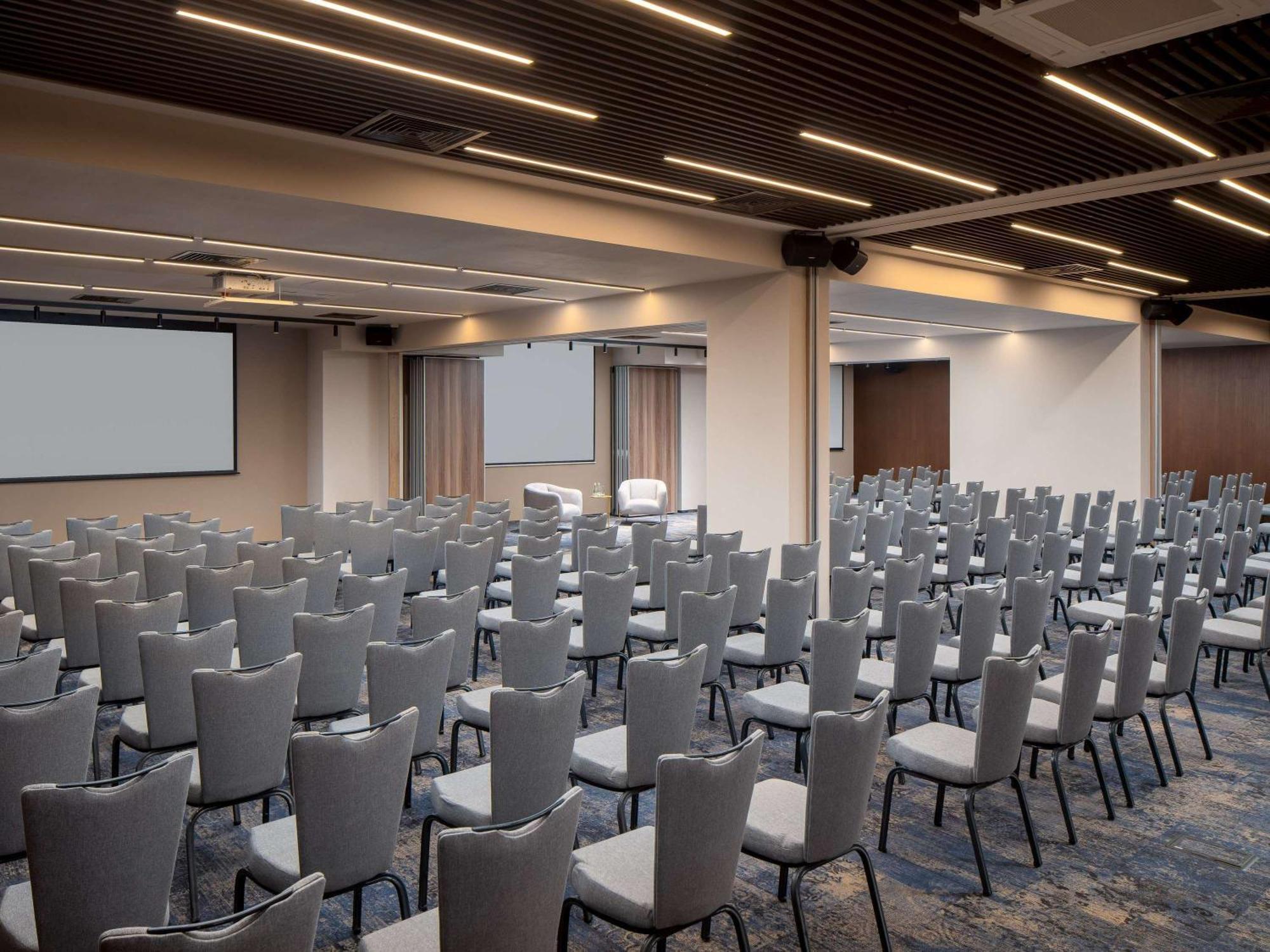 Mercure Conacul Cozieni 부쿠레슈티 외부 사진