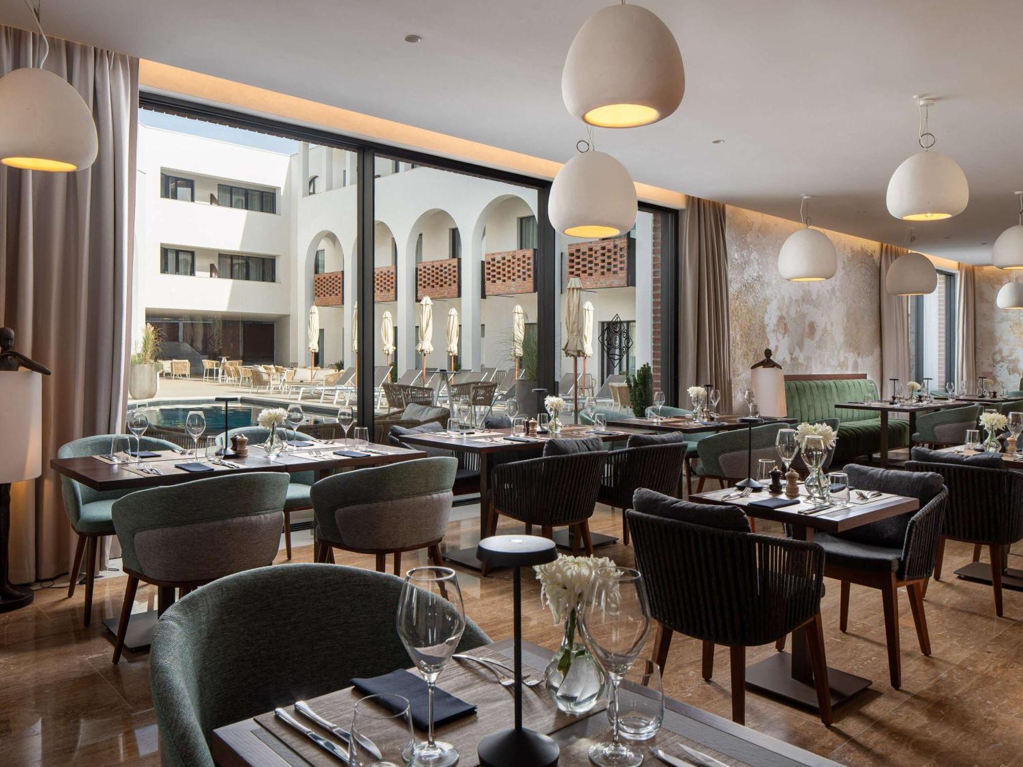 Mercure Conacul Cozieni 부쿠레슈티 외부 사진