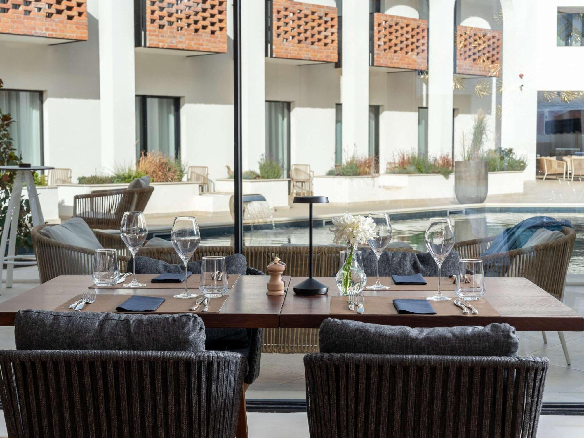 Mercure Conacul Cozieni 부쿠레슈티 외부 사진