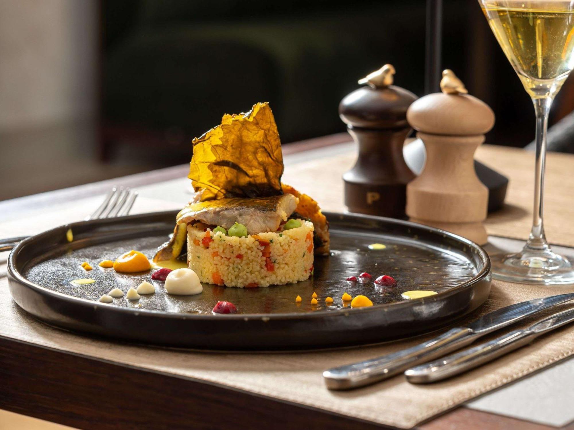 Mercure Conacul Cozieni 부쿠레슈티 외부 사진